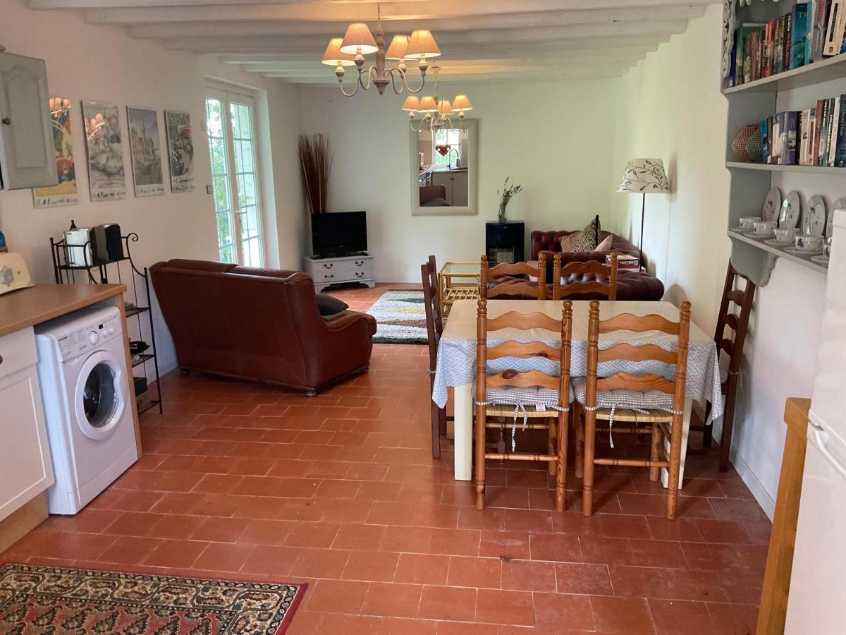 Vila Les Petits Vingnes Edon Exteriér fotografie