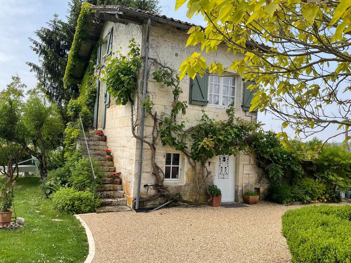 Vila Les Petits Vingnes Edon Exteriér fotografie